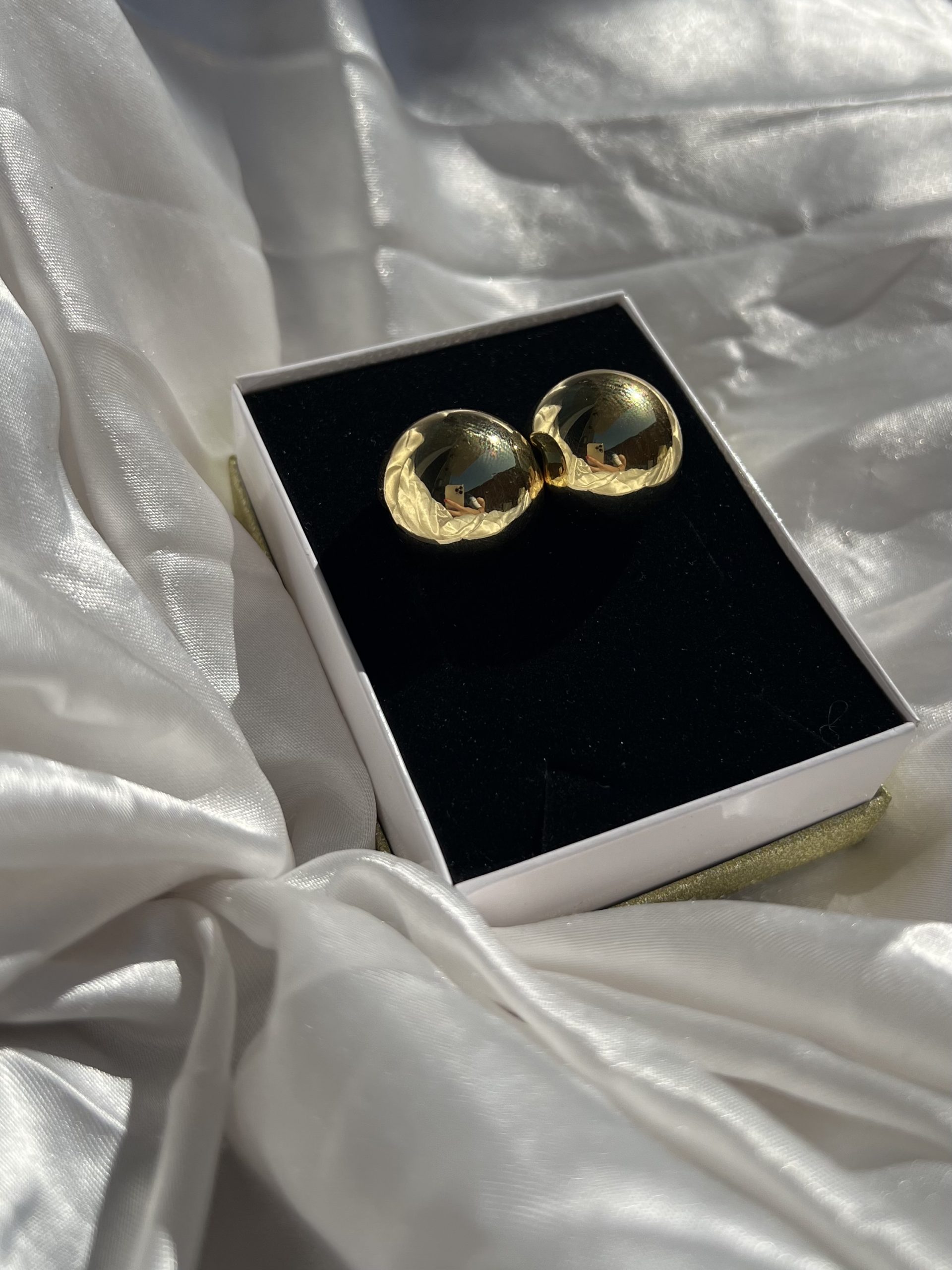 Ball Gold Küpe