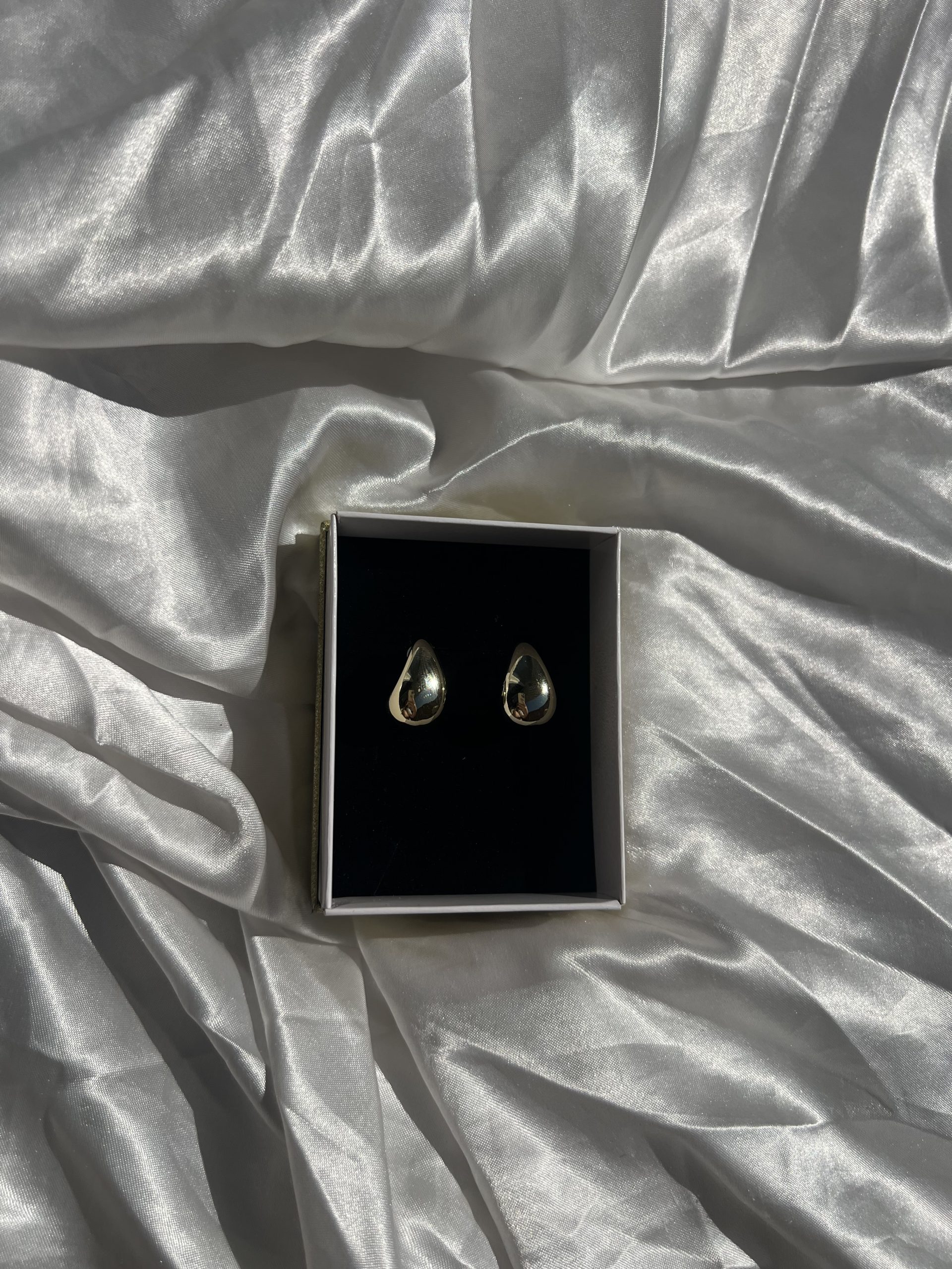 Su Damlası Gold Küpe